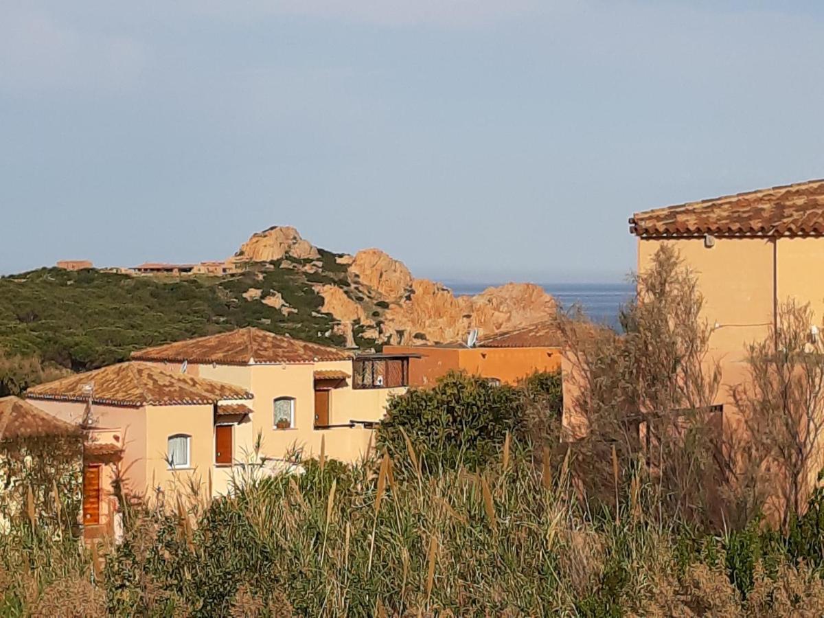 Calarossa Sardinia Apartments Isola Rossa Eksteriør billede