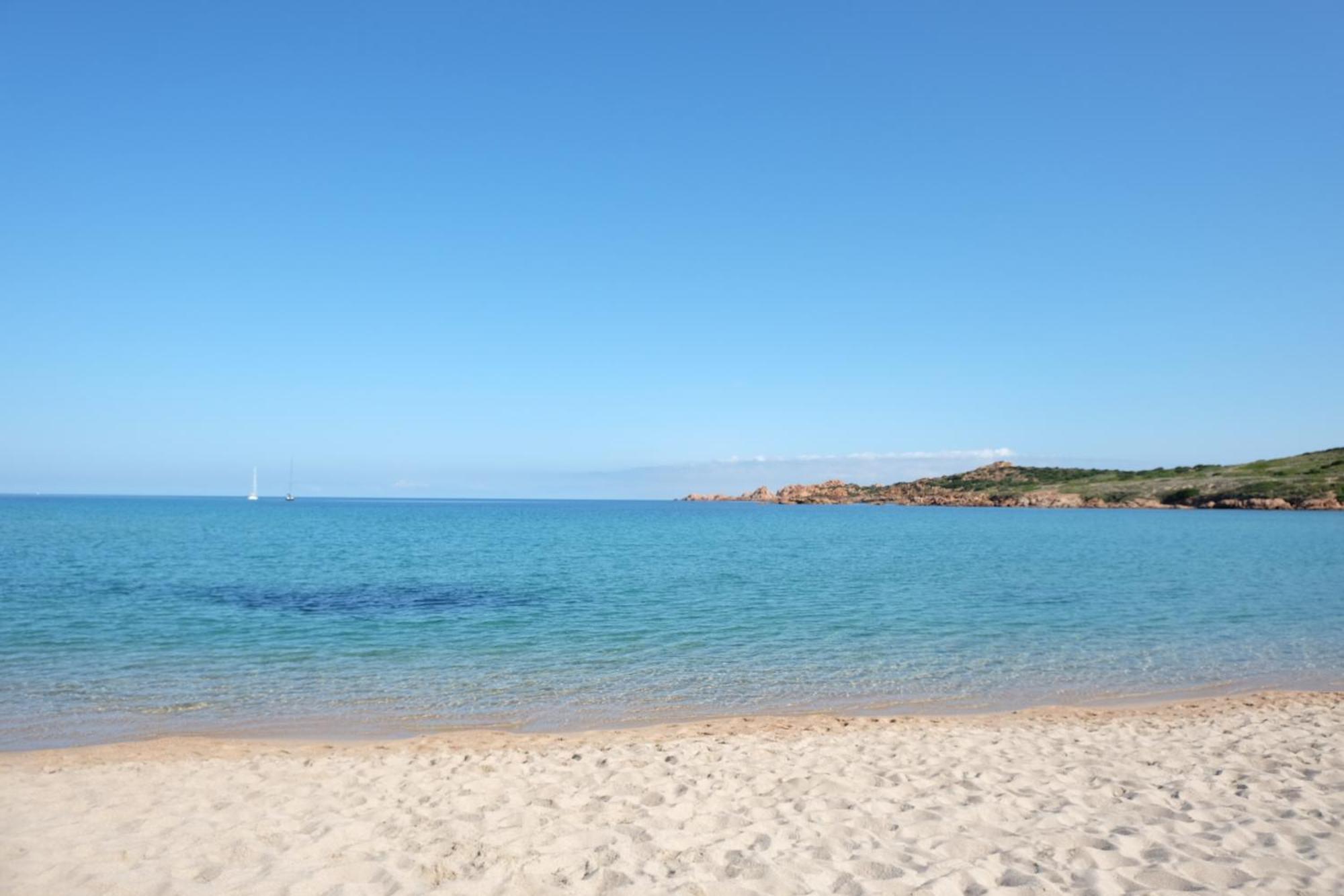 Calarossa Sardinia Apartments Isola Rossa Eksteriør billede