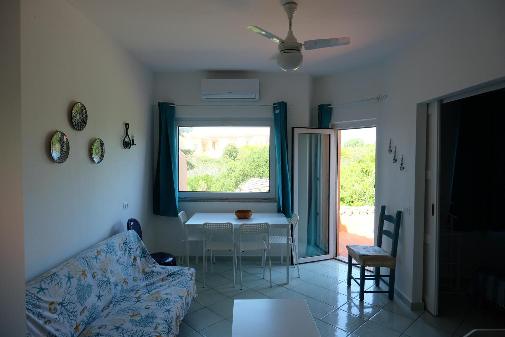 Calarossa Sardinia Apartments Isola Rossa Eksteriør billede