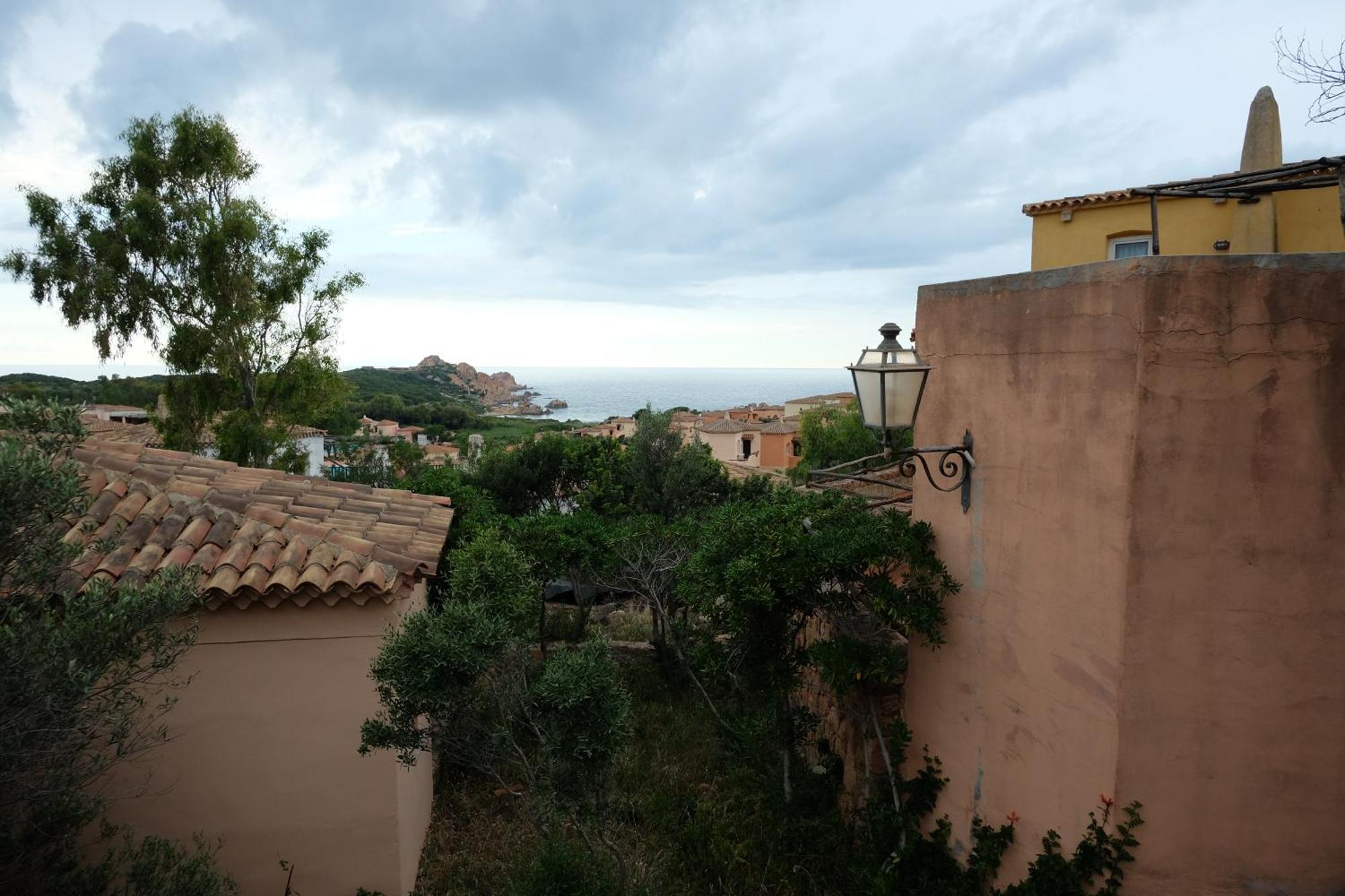 Calarossa Sardinia Apartments Isola Rossa Eksteriør billede
